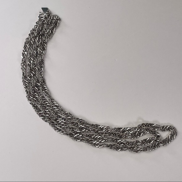 Sarah Coventry 30” Silver Chain - Picture 4 of 9